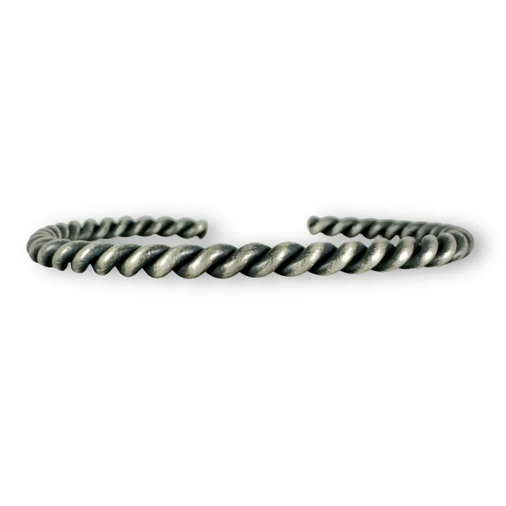 Silver Twist Cuff