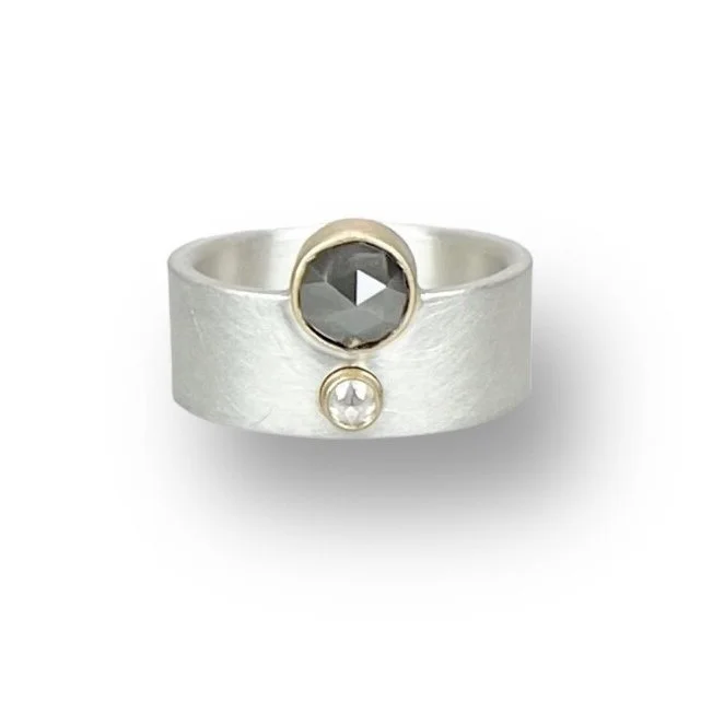 Orbit Ring