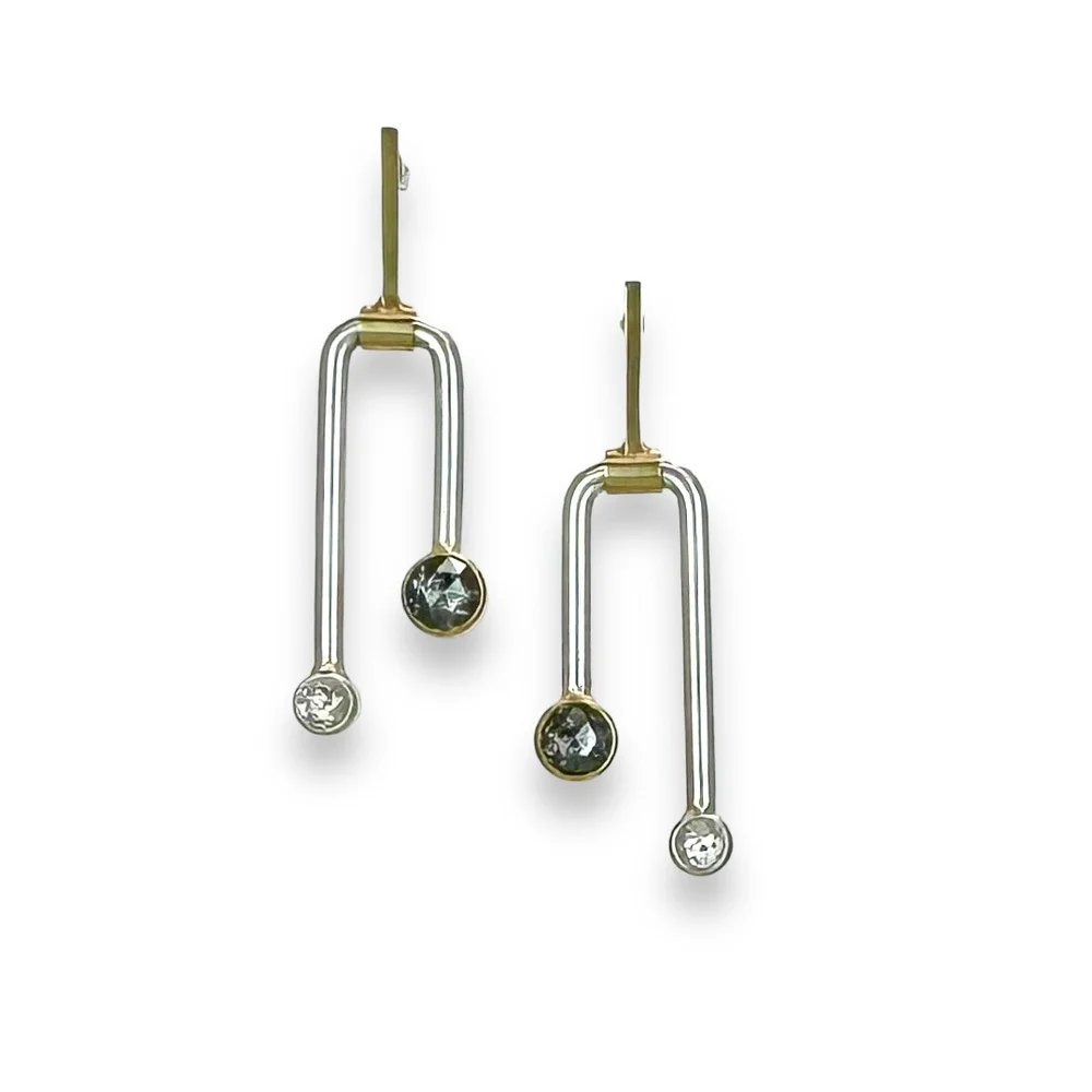 Balance Earrings